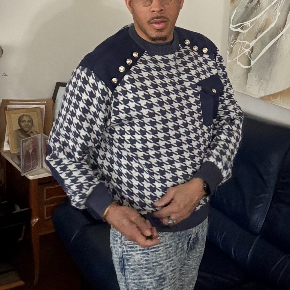 Men's Houndstooth Sweater - Navy and White